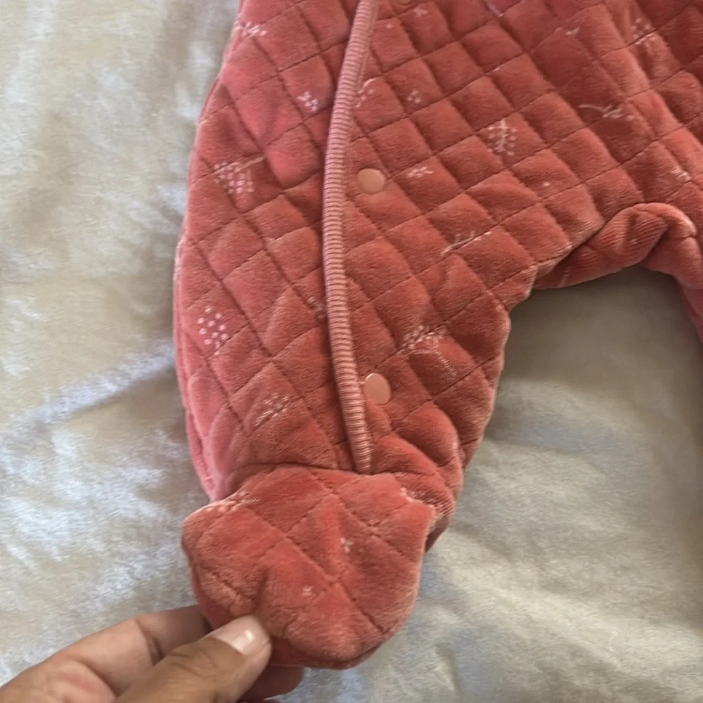 Nordstrom NWT Quilted Pink Desert Dottie - 3M